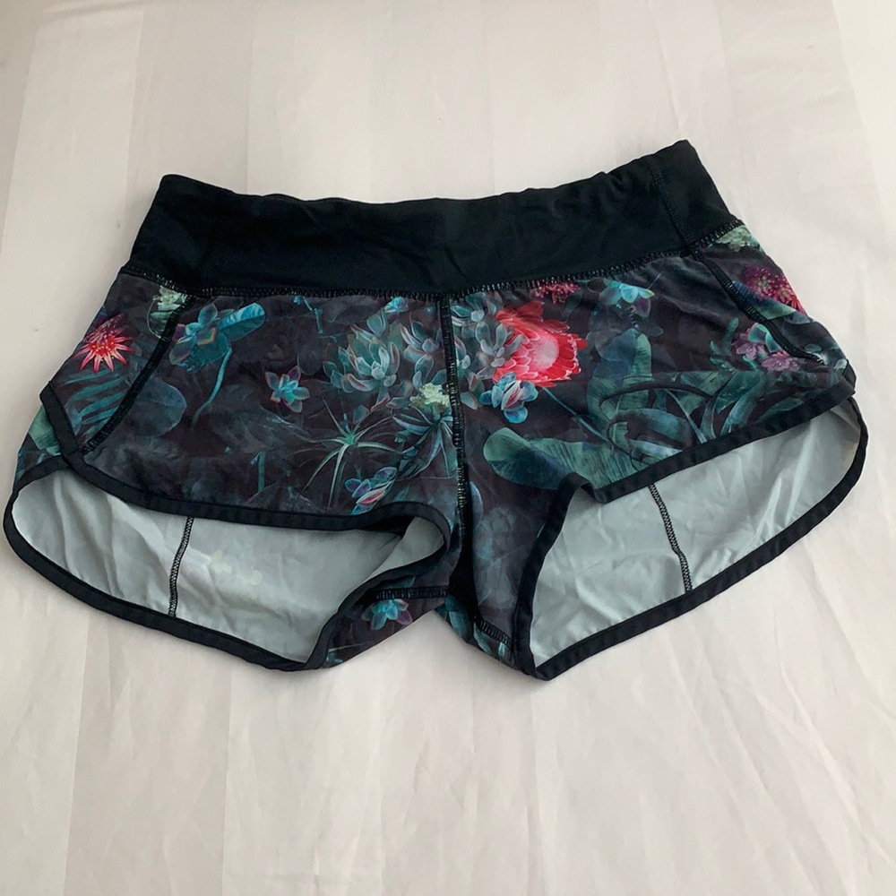 Lululemon shorts euc